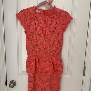 Peach Lace Witchery Dress From Australia - Size 8 AU (US Size Small)